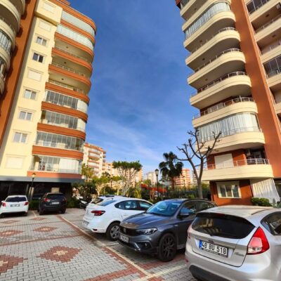 Centrally Located Apartment In A Complex For Sale In Tosmur Alanya 2