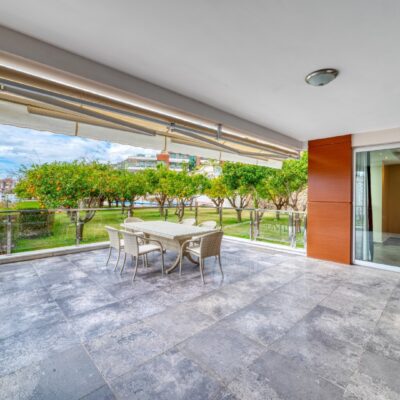 Luksus fullt møblert leilighet til salgs i Alanya med basseng og hage 8