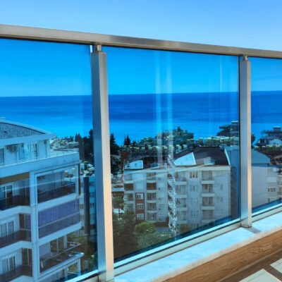 Luxusní nádherný apartmán s výhledem na moře v komplexu na prodej v Tosmur Alanya 2