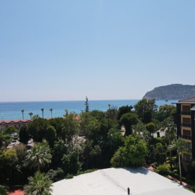 Beachfront Four Room Apartment For Sale In Alanya Oba 3