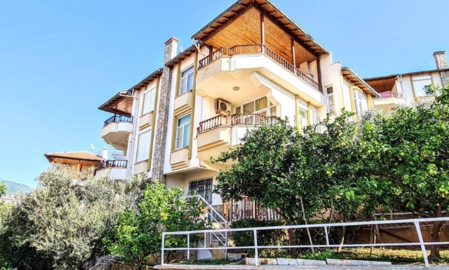 Möblierte 5-Zimmer-Villa zum Verkauf in Kestel Alanya 10