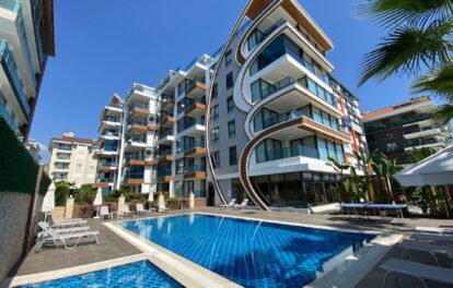 Beachfront 5 Room Duplex For Sale In Kestel Alanya 1