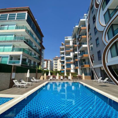 Strandfront 5-roms duplex til salgs i Kestel Alanya 2