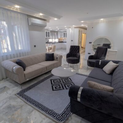 Møblert billig villa til salgs i Alanya Konakli Tyrkia 7