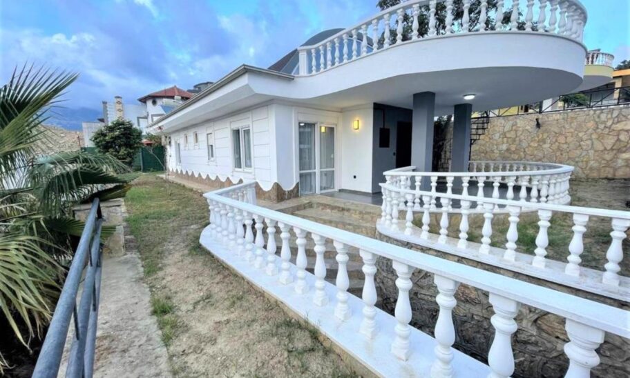 Luxuriöse 4-Zimmer-Villa zum Verkauf in Kargicak Alanya 9