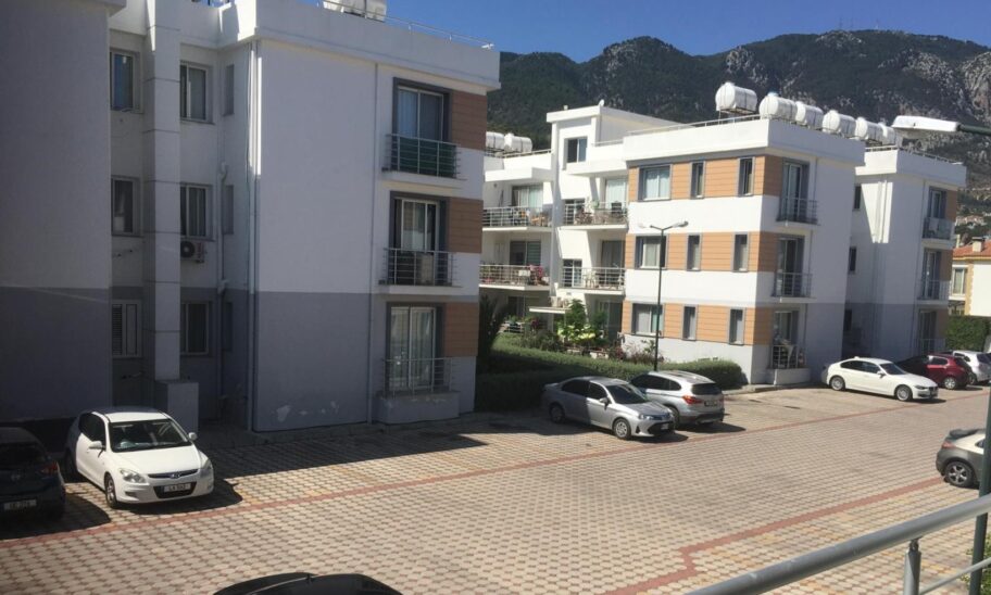 3 pokojowe mieszkanie na sprzedaż w Kyrenii na Cyprze 12