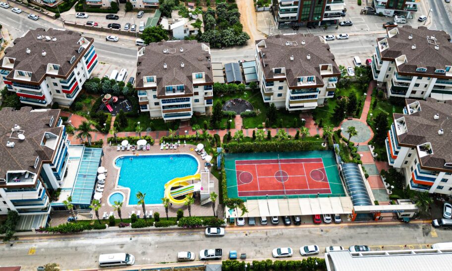 3 Room Apartment With Social Features For Sale In Oba Alanya 15