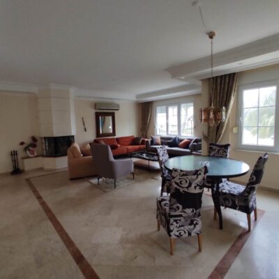 8-roms triplex villa til salgs i Bektas Alanya 2
