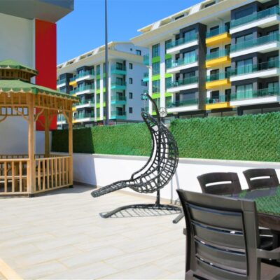 Beachfront 2-roms leilighet til salgs i Kargicak Alanya 10