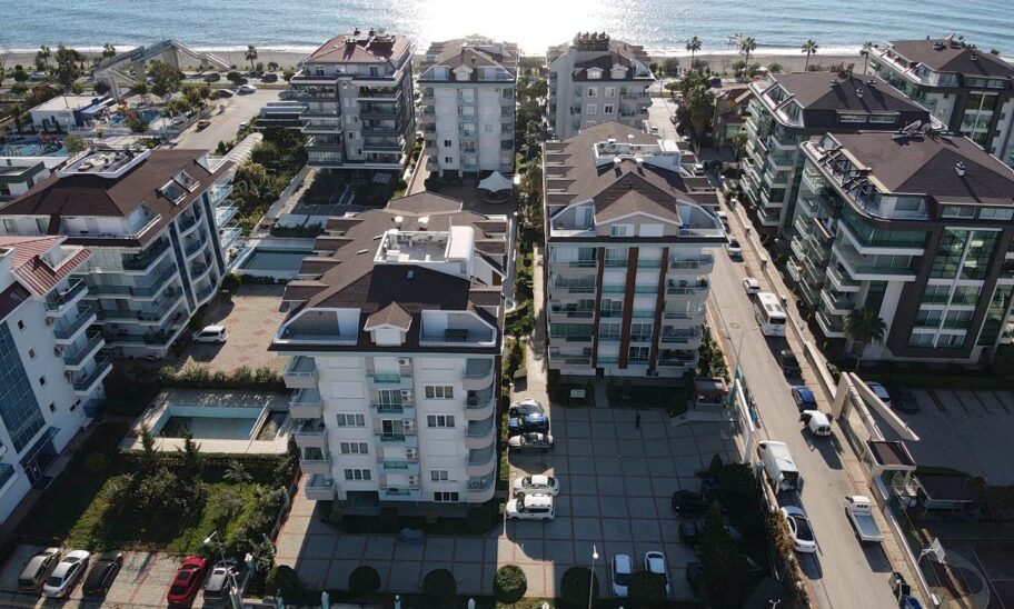 Beachfront 3 Room Apartment For Sale In Kestel Alanya 9