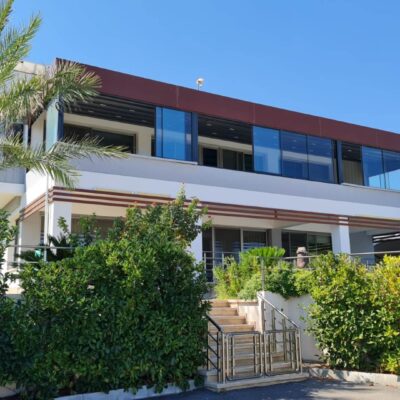 Beachfront 6 Room Villa For Sale In Esentepe Cyprus 4