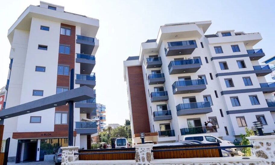 Close To Sea 3 Room Apartment For Sale In Tosmur Alanya 1