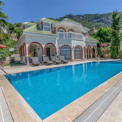Luxury Private Villa 4