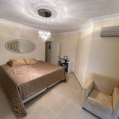 3-Zimmer-Wohnung mit sozialen Einrichtungen zum Verkauf in Oba Alanya 1