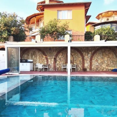 Möblierte 5-Zimmer-Villa zum Verkauf in Mahmutlar Alanya 3