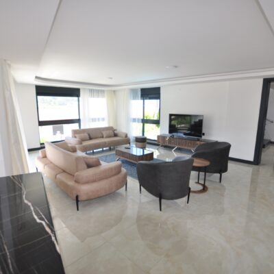 Luxury 8 Room Triplex Villa For Sale In Kargicak Alanya 1