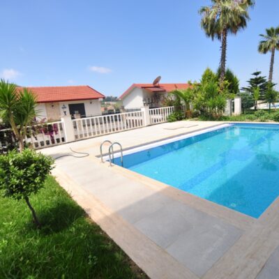 Luksus 8-roms triplex villa til salgs i Kargicak Alanya 9