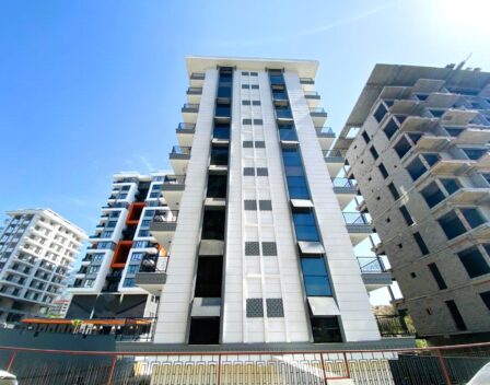 Goedkope volledige activiteit 2 kamer appartement te koop in Mahmutlar Alanya 1