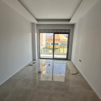 Neu gebaute 3-Zimmer-Wohnung zum Verkauf in Oba Alanya 1