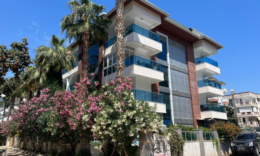Central 3 Room Apartment For Sale In Alanya 2
