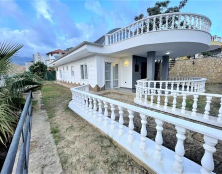 Luxuriös möblierte 4-Zimmer-Villa zum Verkauf in Kargicak Alanya 10