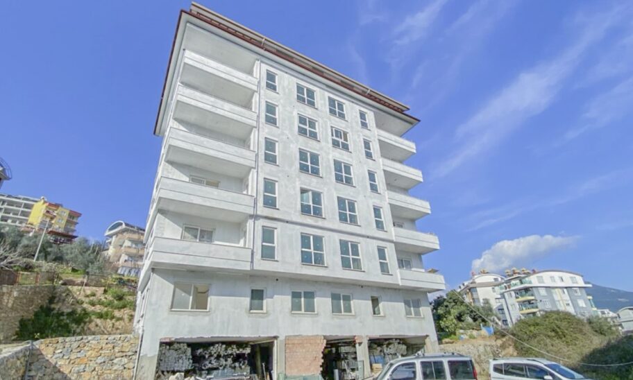 Neu gebaute günstige 3-Zimmer-Wohnung zum Verkauf in Ciplakli Alanya 1