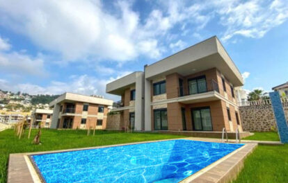 Maison Villa de 4 pièces à vendre à Kargicak Alanya Prix 460000 Euro Avo 0503 1