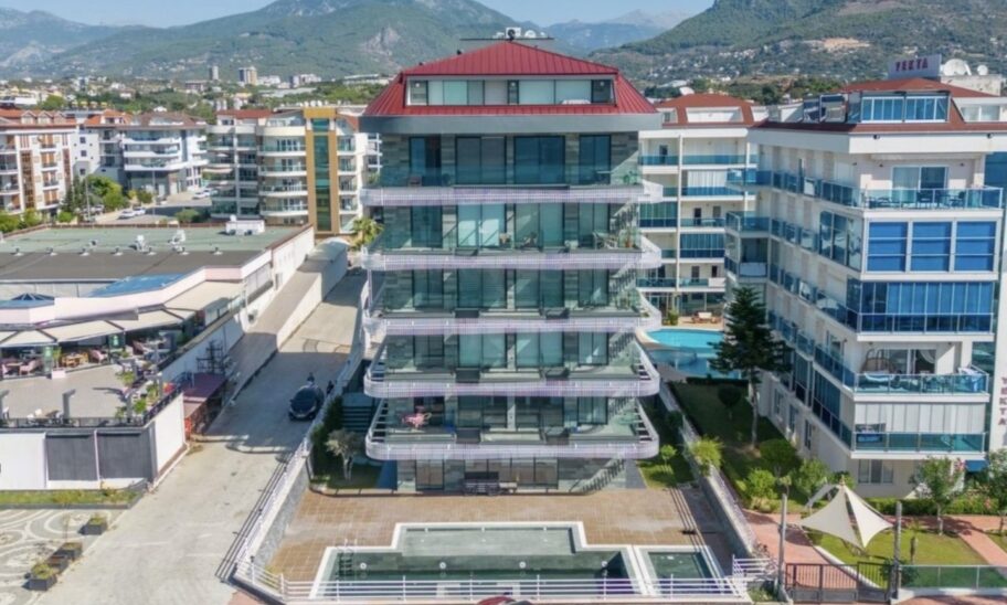 Luxuriöse 2-Zimmer-Wohnung direkt am Strand zum Verkauf in Kestel Alanya 1