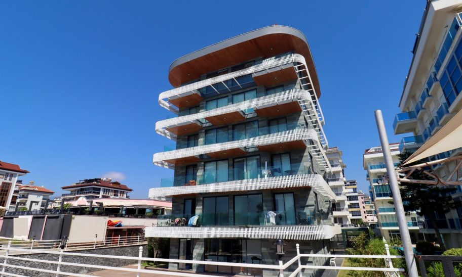 Beachfront Luxury 3-rumslägenhet till salu i Kestel Alanya 1