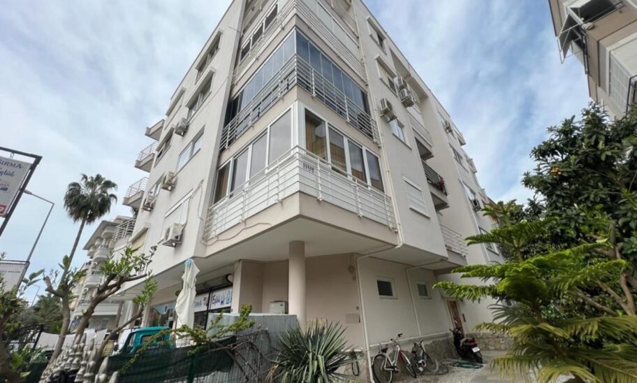 Billig møblert 3 roms leilighet til salgs i Oba Alanya 28
