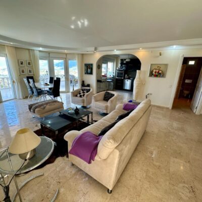 Möblierte, günstige 4-Zimmer-Villa zum Verkauf in Kargicak Alanya 13