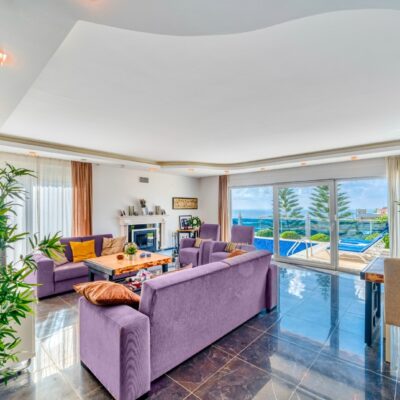 Luxuriöse 5-Zimmer-Villa zum Verkauf in Kargicak Alanya 3