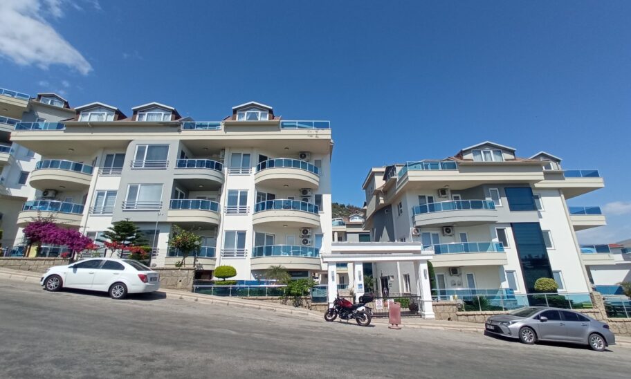 Umeblowany 3-pokojowy apartament z widokiem na morze na sprzedaż w Alanyi 14