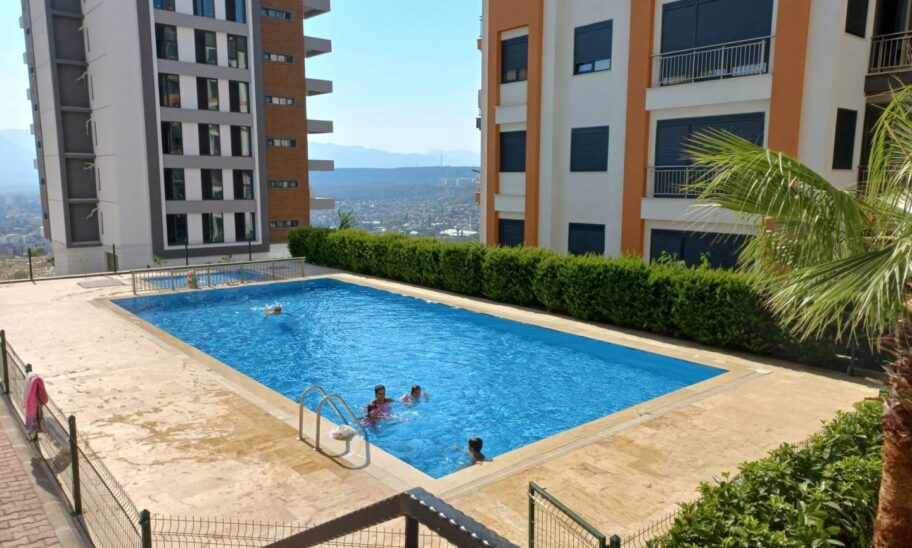 4pokojový zařízený byt na prodej v Kepez Antalya 11