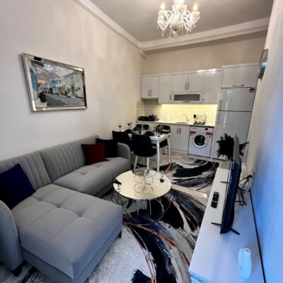 Strandmøblert 2-roms leilighet til salgs i Mahmutlar Alanya 3