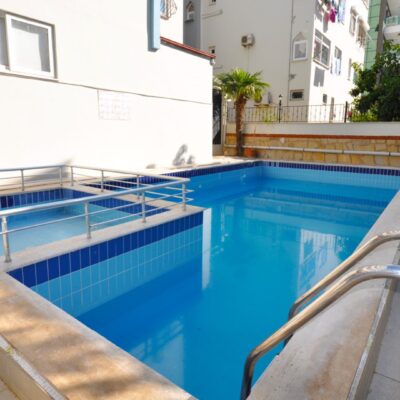 Central Furnished 3 Room Apartment For Sale In Alanya 2