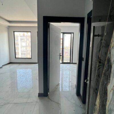 Central 2 Room Flat For Sale In Cleopatra Alanya 1