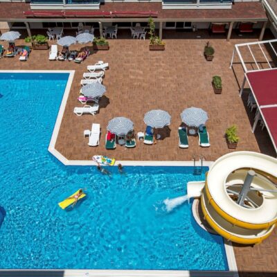 Central Full Activity 2 Room Flat For Sale In Cleopatra Alanya 6