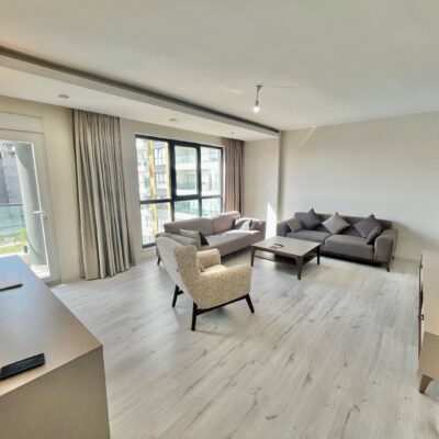 Günstige 4-Zimmer-Wohnung zum Verkauf in Gazipasa Antalya 1