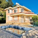 Möblierte 4-Zimmer-Villa zum Verkauf in Kestel Alanya 15
