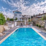 Møblert 6-roms triplex villa til salgs i Türkler Alanya 2