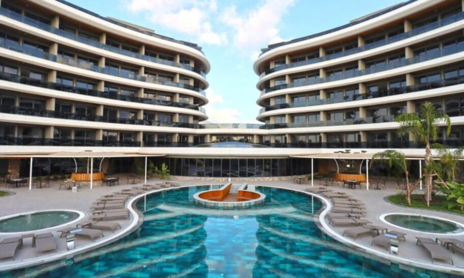 Luxury Beachfront 2 Room Flat For Sale In Kargicak Alanya 14