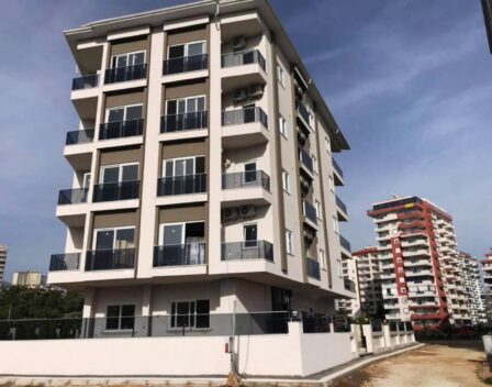 Billig møblert 3 roms leilighet til salgs i Mahmutlar Alanya 1