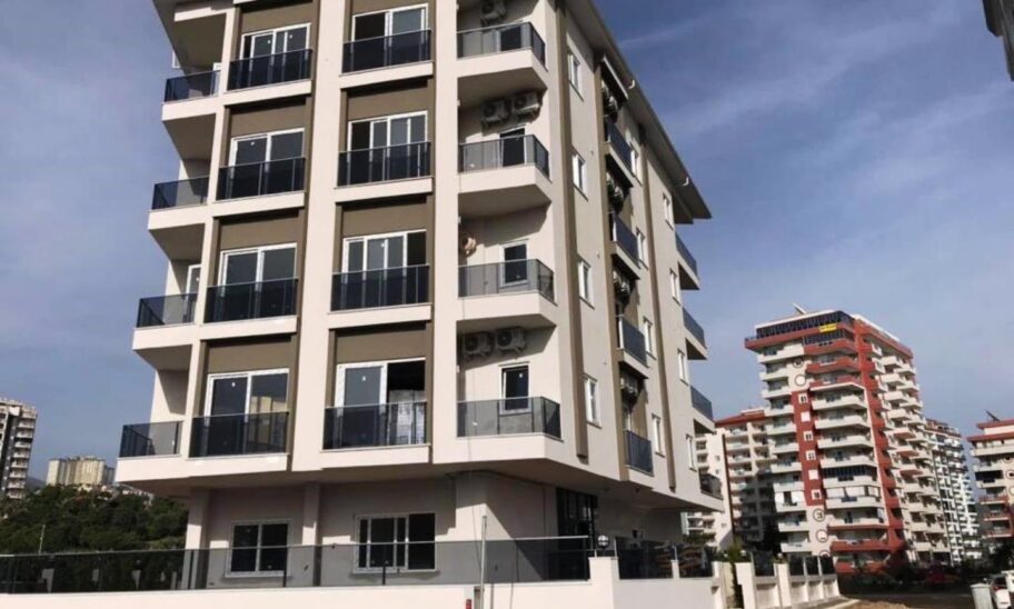 Günstig möblierte 3-Zimmer-Wohnung zum Verkauf in Mahmutlar Alanya 1