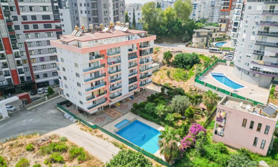 Goedkoop gemeubileerd 3 kamer appartement te koop in Mahmutlar Alanya 34