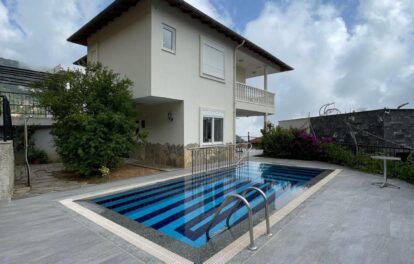 Alanya Bektaş'ta Satılık 4 Odalı Eşyalı Özel Villa 9