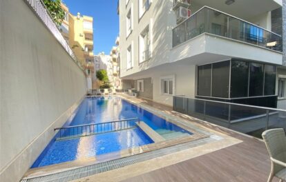 Central Furnished 2 Room Flat For Sale In Cleopatra Alanya 5