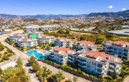 Umeblowany 4-pokojowy apartament z ogrodem na sprzedaż w Konakli Alanya 12