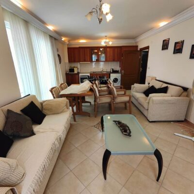 Möblerad billig 3-rumslägenhet till salu i Oba Alanya 5
