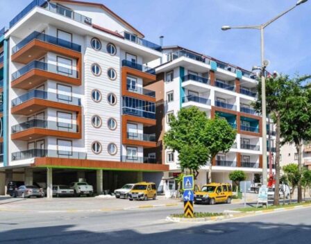 Luxury Furnished Central 2 Room Flat For Sale In Cleopatra Alanya 1